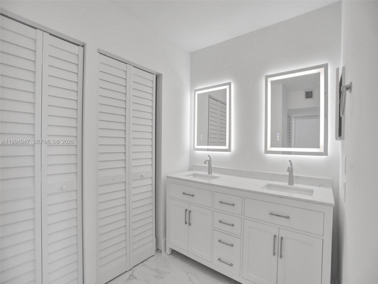 20355 NE 34th Ct , Unit 1222, Aventura, FL 33180 Photo