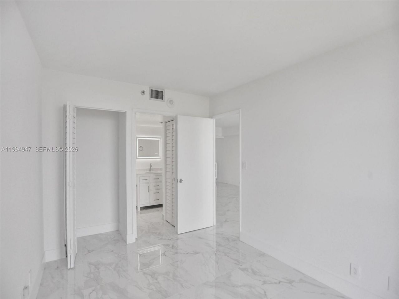 20355 NE 34th Ct , Unit 1222, Aventura, FL 33180 Photo