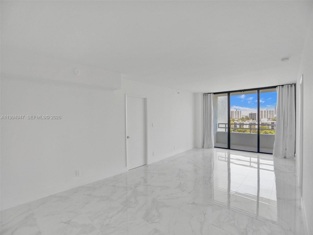 20355 NE 34th Ct , Unit 1222, Aventura, FL 33180 Photo