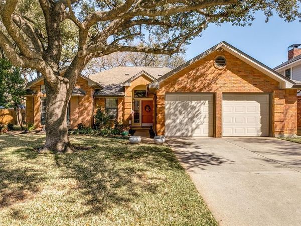 3414 Spring Willow Drive , Grapevine, TX 76051