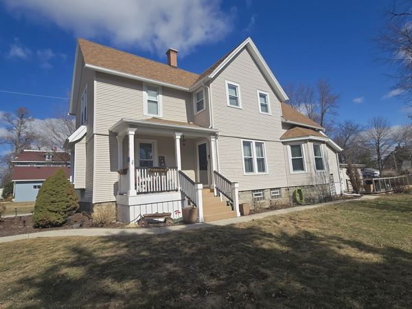 311 S Third Street , Peotone, IL 60468