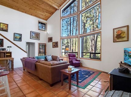 201 Sugarpine Drive, Blairsden, CA 96103 Photo