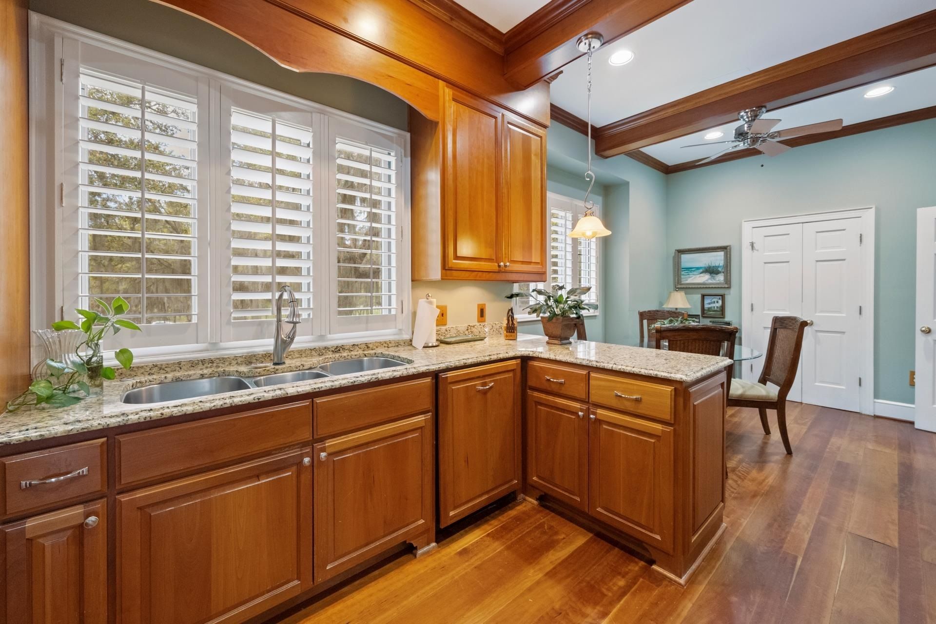 110 Swan Point Trail Photo 10