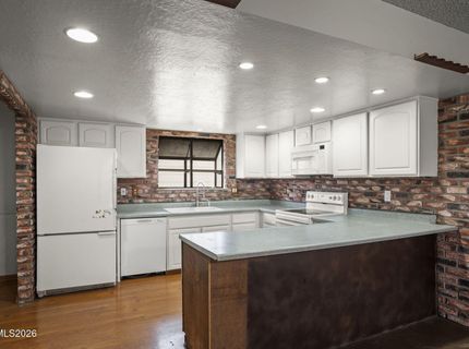 2550 Melody Lane, Reno, NV 89512 Photo