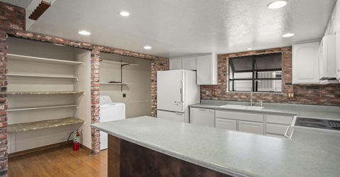 2550 Melody Lane, Reno, NV 89512 Photo