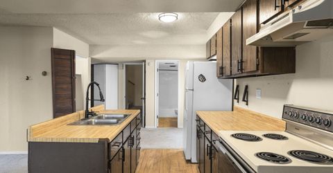 2550 Melody Lane, Reno, NV 89512 Photo