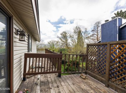 2550 Melody Lane, Reno, NV 89512 Photo