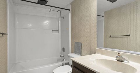 2550 Melody Lane, Reno, NV 89512 Photo