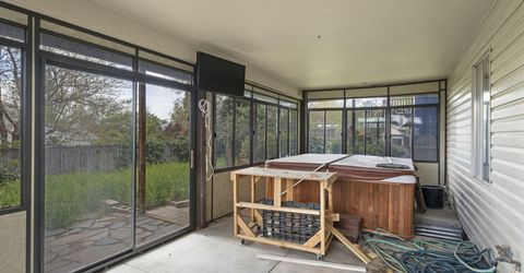 2550 Melody Lane, Reno, NV 89512 Photo