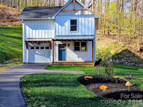 24 Salt Box Haven, Burnsville, NC 28714