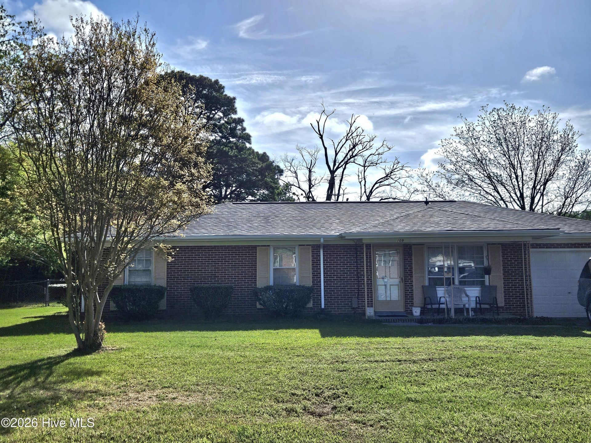 109 Weldon Drive, Dudley, NC 28333 Main Photo