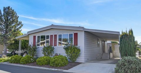 276 Meadowrock Way, Folsom, CA 95630 Photo