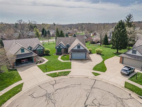 430 Craftsbury Court, Kettering, OH 45440