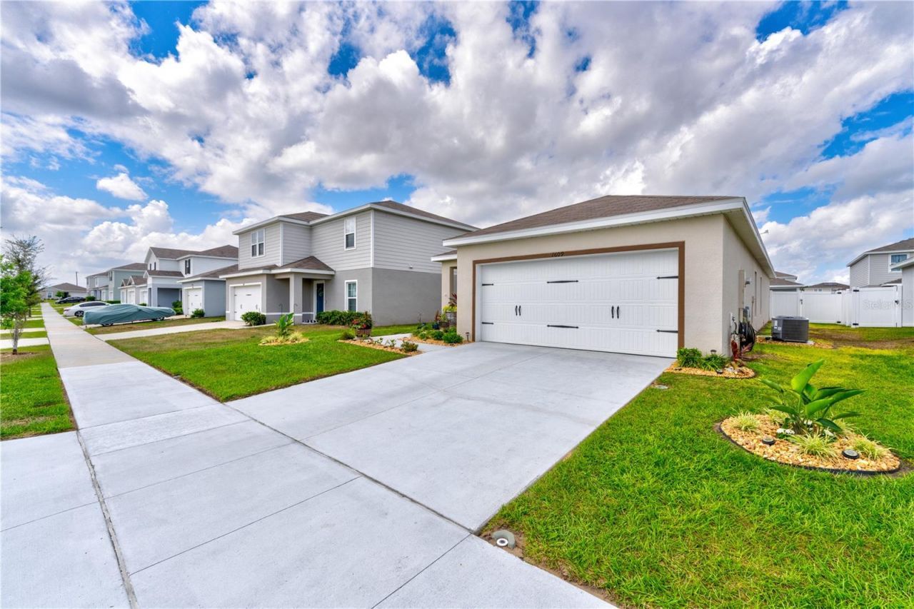 1609 Finnigan Circle , Haines City, FL 33844 Photo