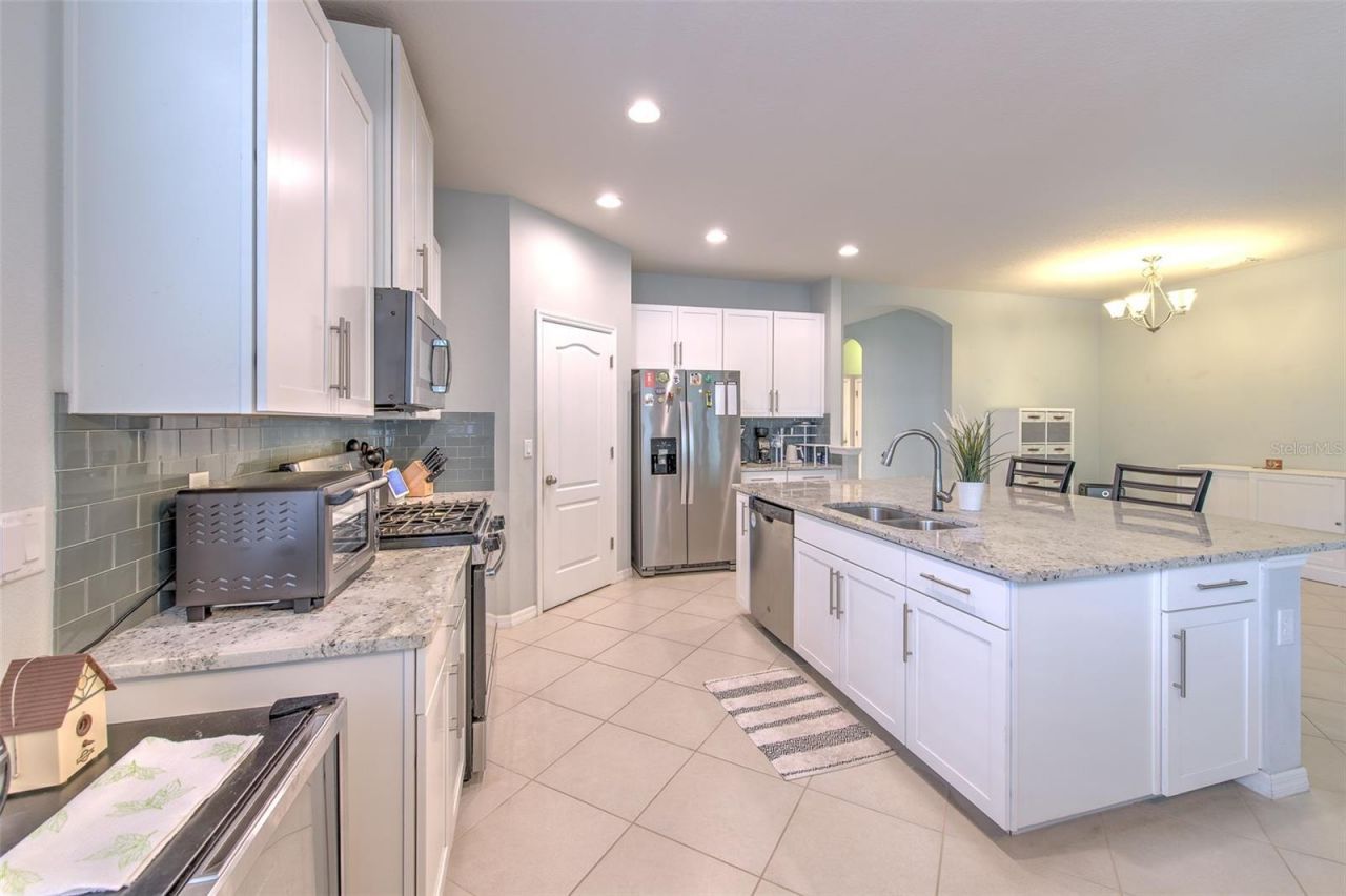 11130 Spring Point Circle , Riverview, FL 33579 Photo