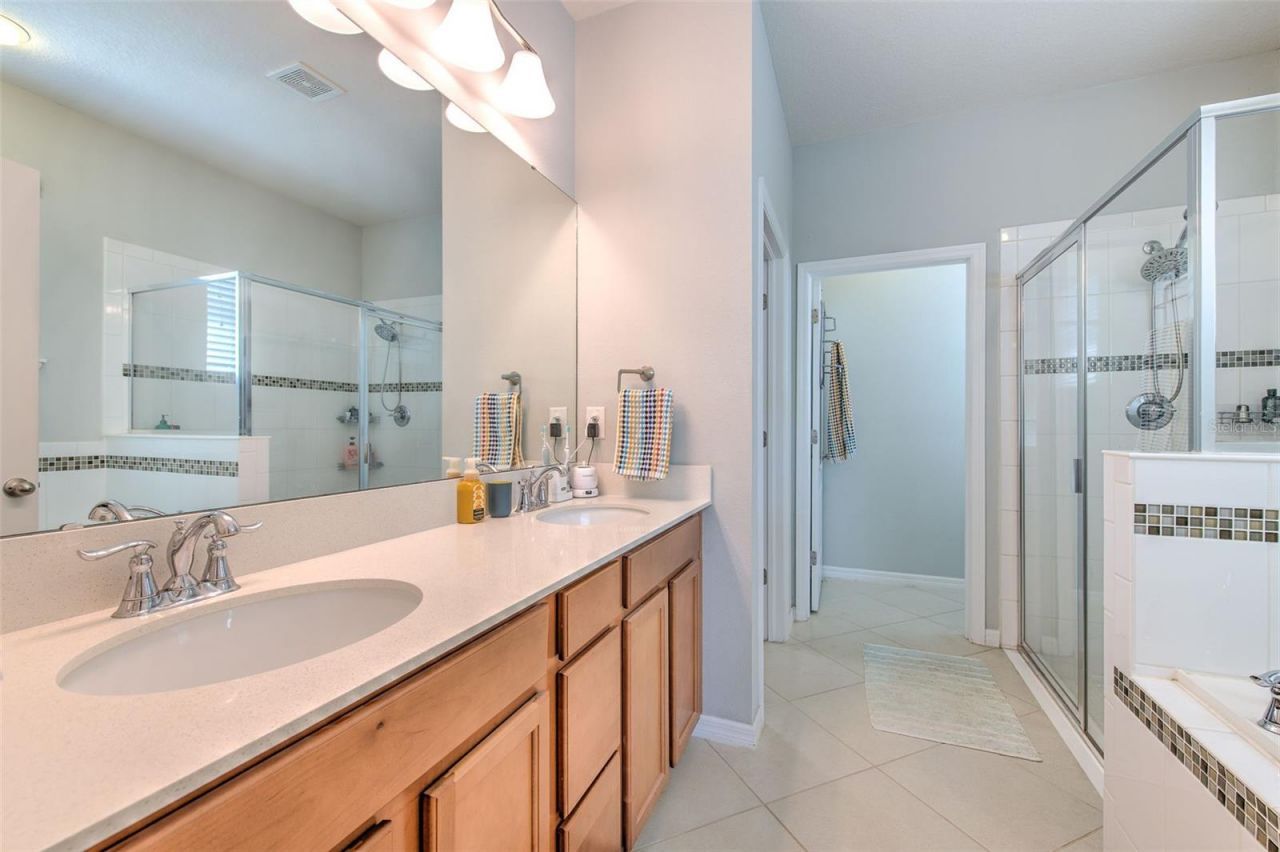 11130 Spring Point Circle , Riverview, FL 33579 Photo