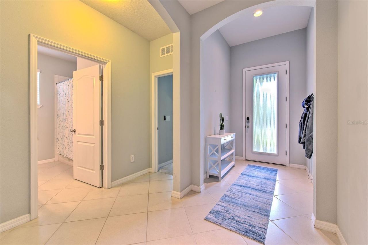 11130 Spring Point Circle , Riverview, FL 33579 Photo