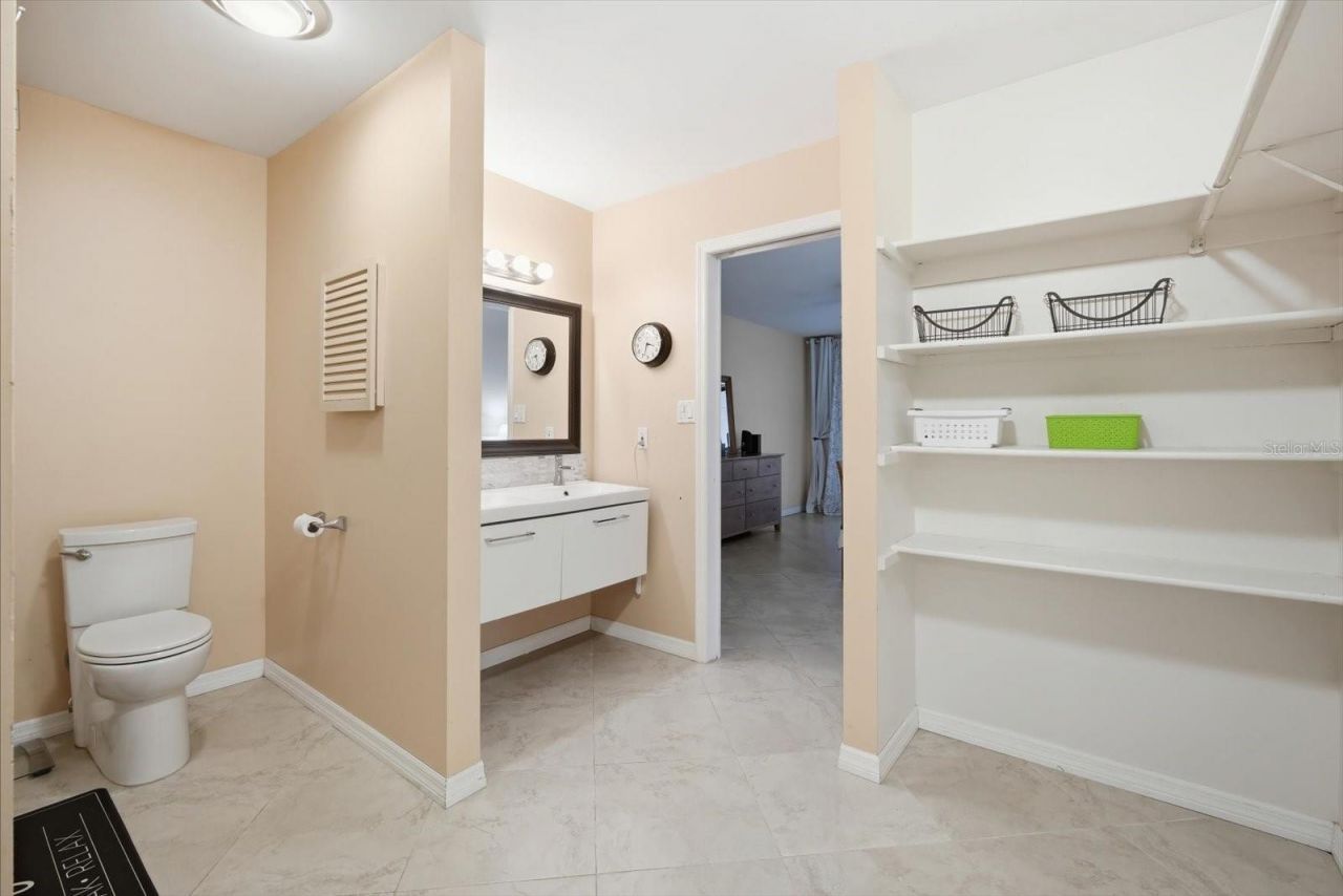 169 Pinehurst Drive , Unit 169, Bradenton, FL 34210 Photo