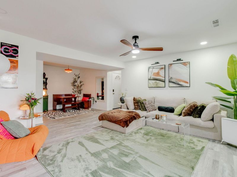 3133 Cloister Lane, Dayton, OH 45449 Photo 4