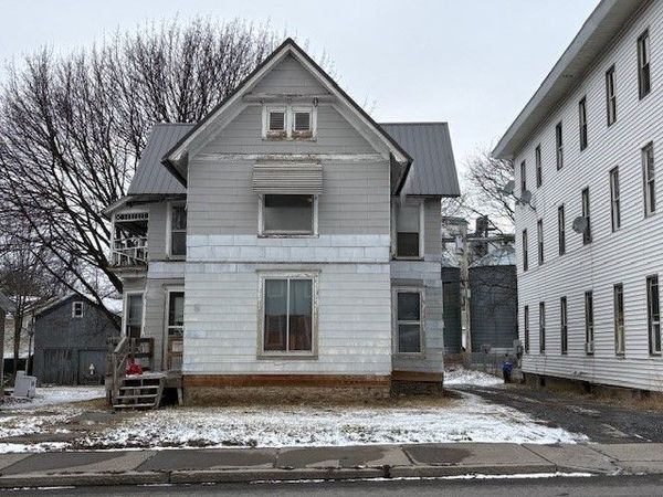 208 E Elm Street, Penn Yan, NY 14527