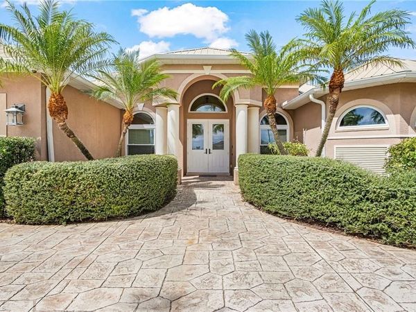 9419 Treasure Lake CT , ST. JAMES CITY, FL 33956