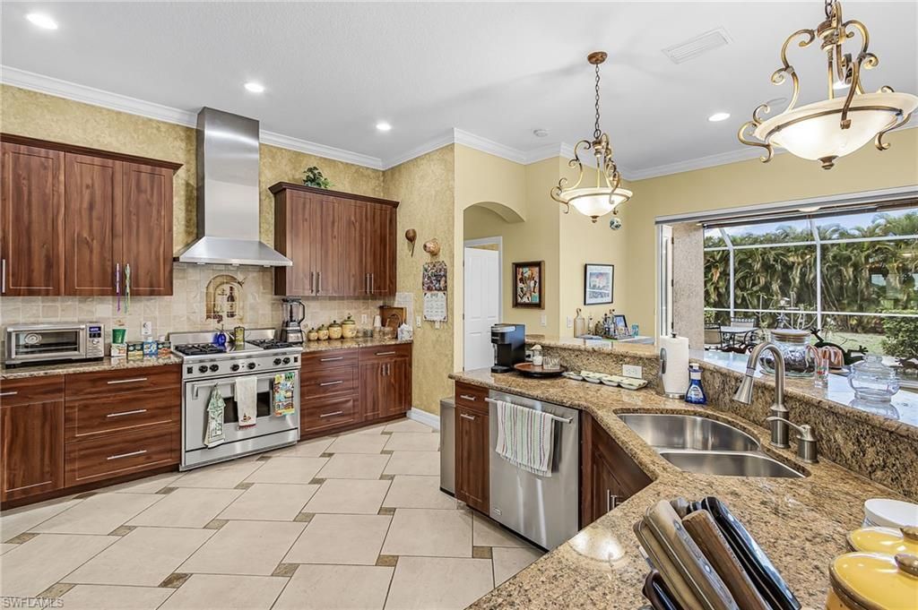 9419 Treasure Lake Ct , Saint James City, FL 33956 Photo