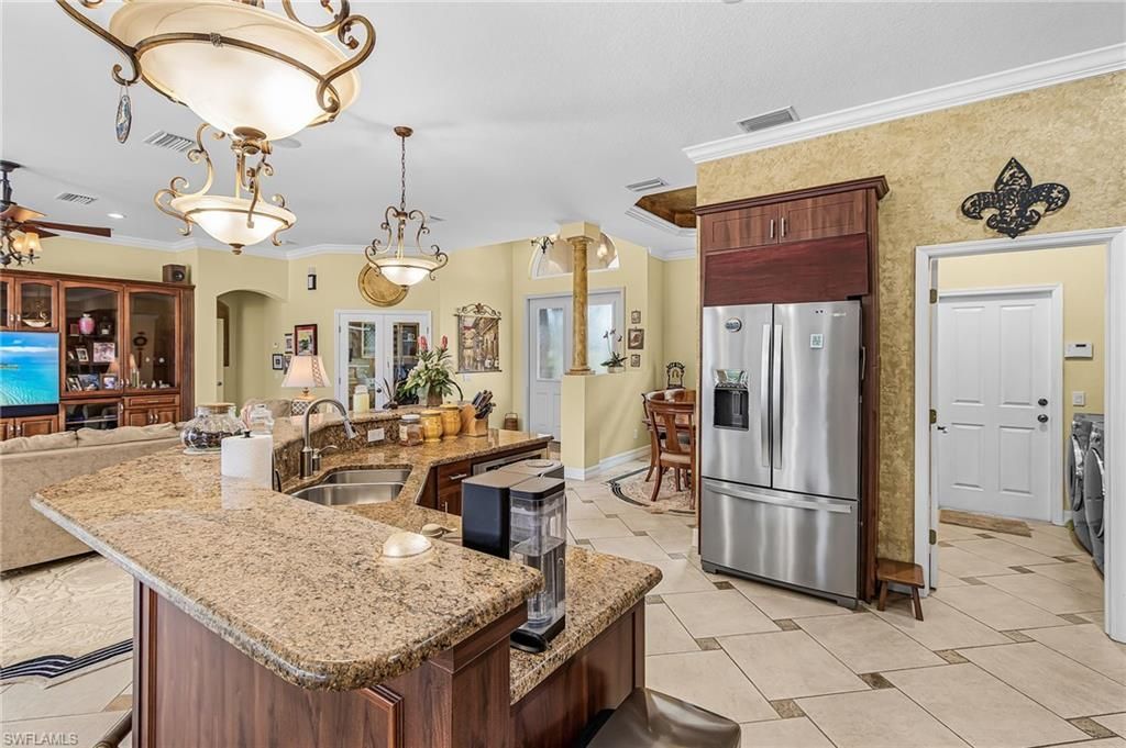 9419 Treasure Lake Ct , Saint James City, FL 33956 Photo