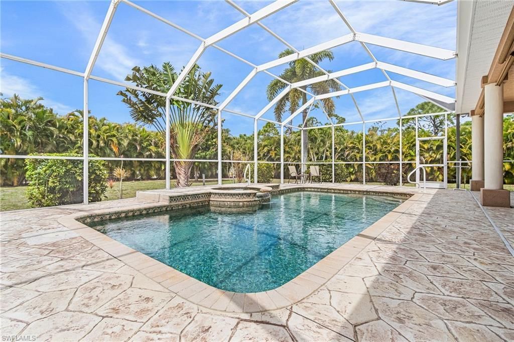 9419 Treasure Lake Ct , Saint James City, FL 33956 Photo