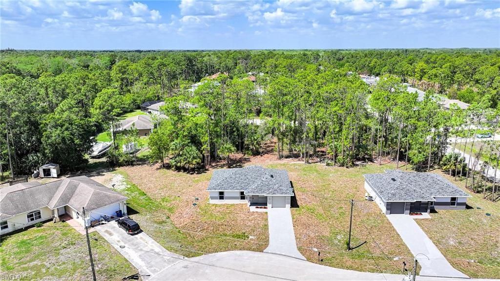 2007 Voss Ct , Lehigh Acres, FL 33972 Photo