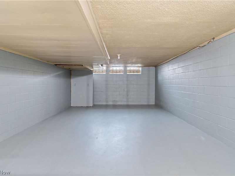 4742 Cherimoya Avenue, Green, OH 44319 Photo 22