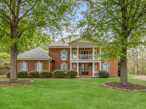 1842 LILES LN, Collierville, TN 38017