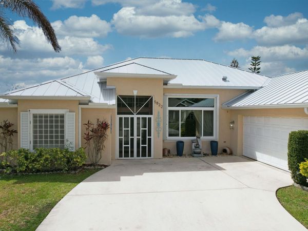 5822 NW Bates Avenue, Port St. Lucie, FL 34986