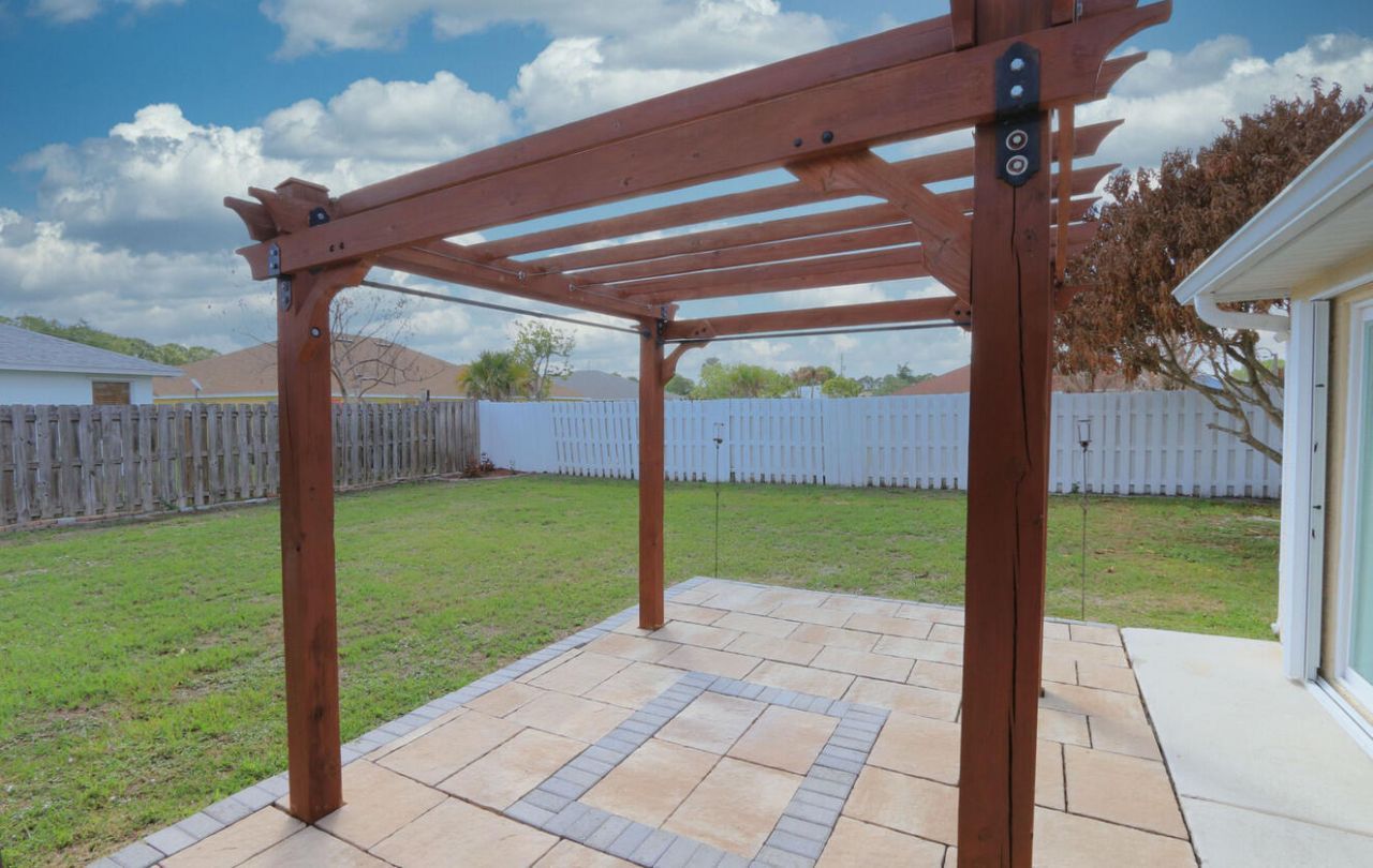 5822 NW Bates Avenue, Port Saint Lucie, FL 34986 Photo