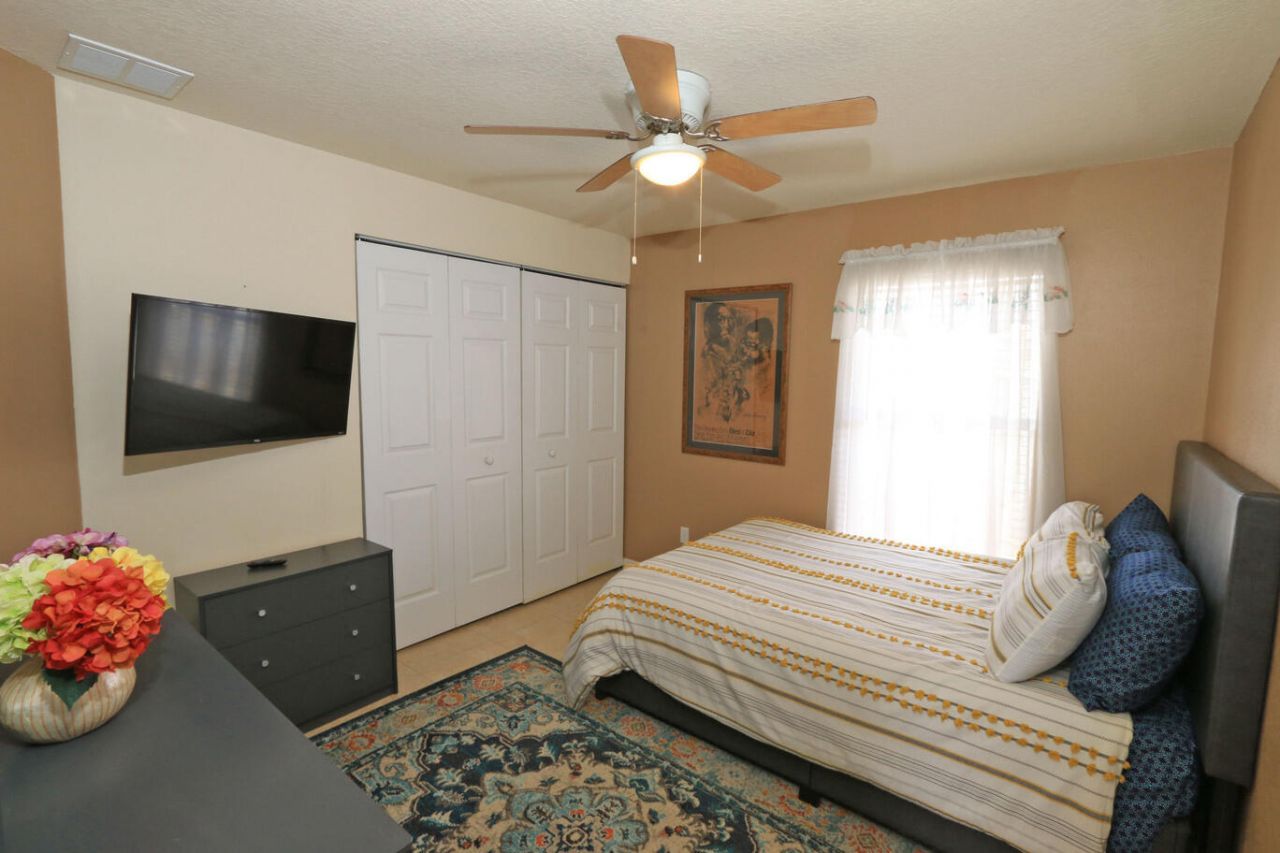 5822 NW Bates Avenue, Port Saint Lucie, FL 34986 Photo