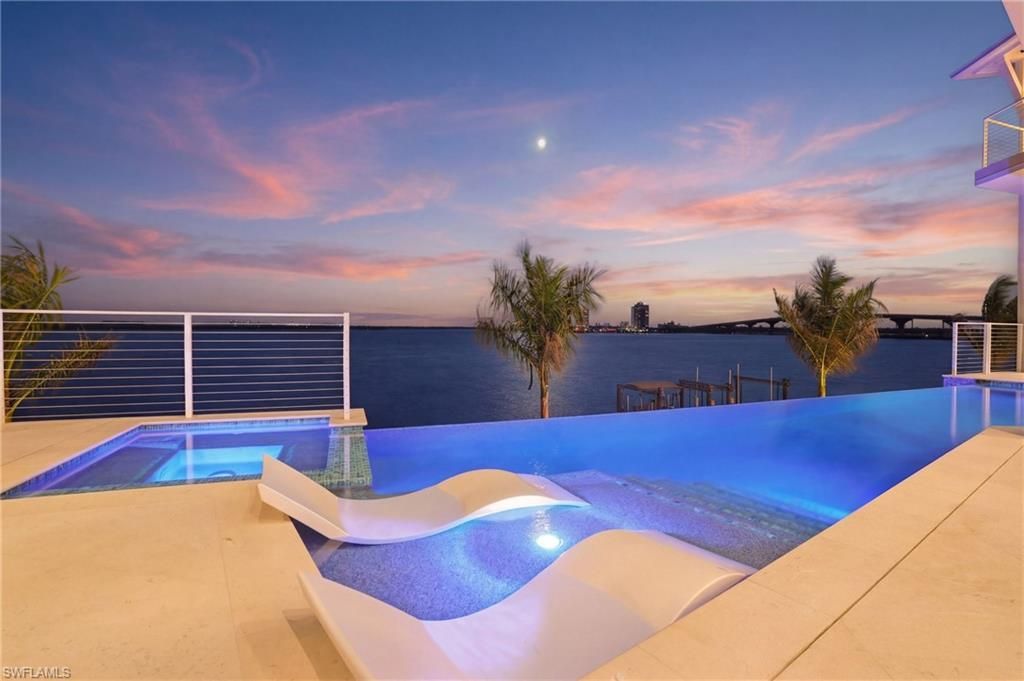 280 Estrellita Dr , Fort Myers Beach, FL 33931 Photo