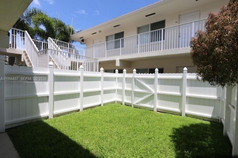 1878 NE 46th St , Unit C2, Fort Lauderdale, FL 33308 Photo