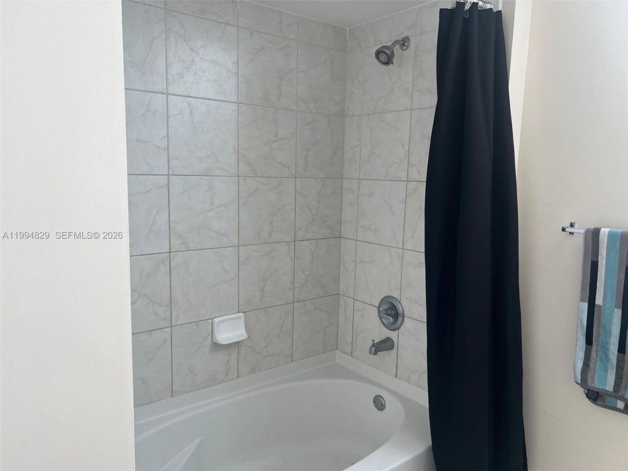 3180 SW 22nd Ter, Unit 607, Miami, FL 33145 Photo