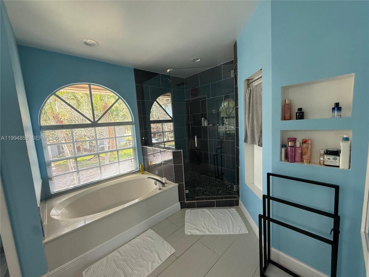 6263 NW 42nd Ct, Coral Springs, FL 33067 Photo