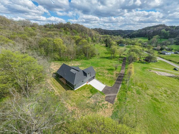 8415 W Sheepneck Rd , Mount Pleasant, TN 38474
