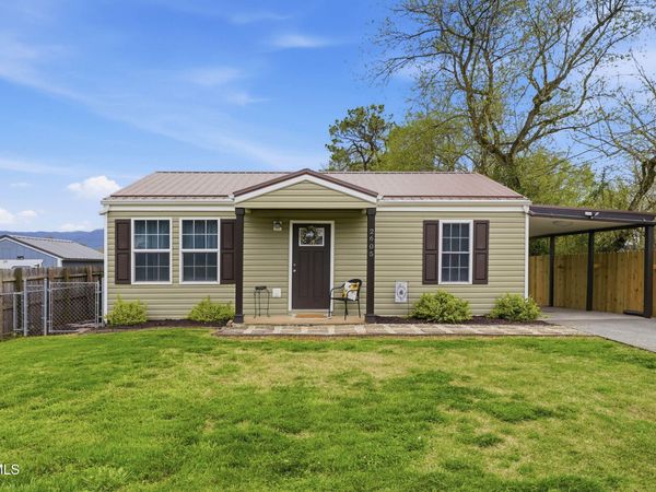 2605 Gray Street, Johnson City, TN 37604