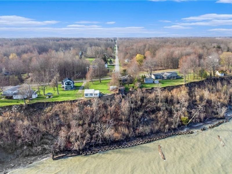 3343 Lake Road, North Kingsville, OH 44030 Photo 4