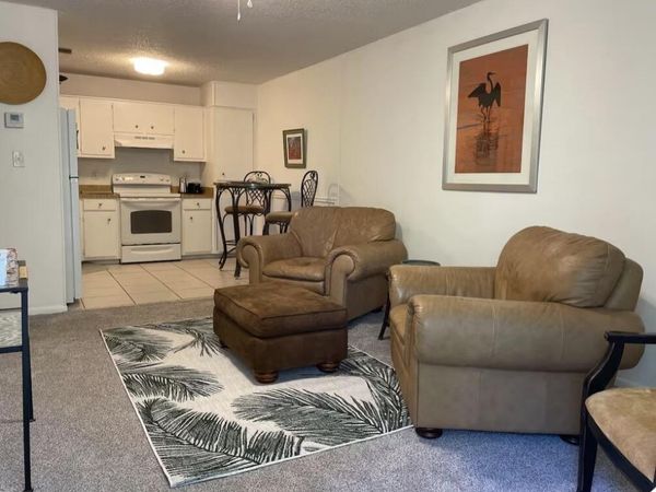 3202 Redwood Lane, Unit F, Gulf Breeze, FL 32563