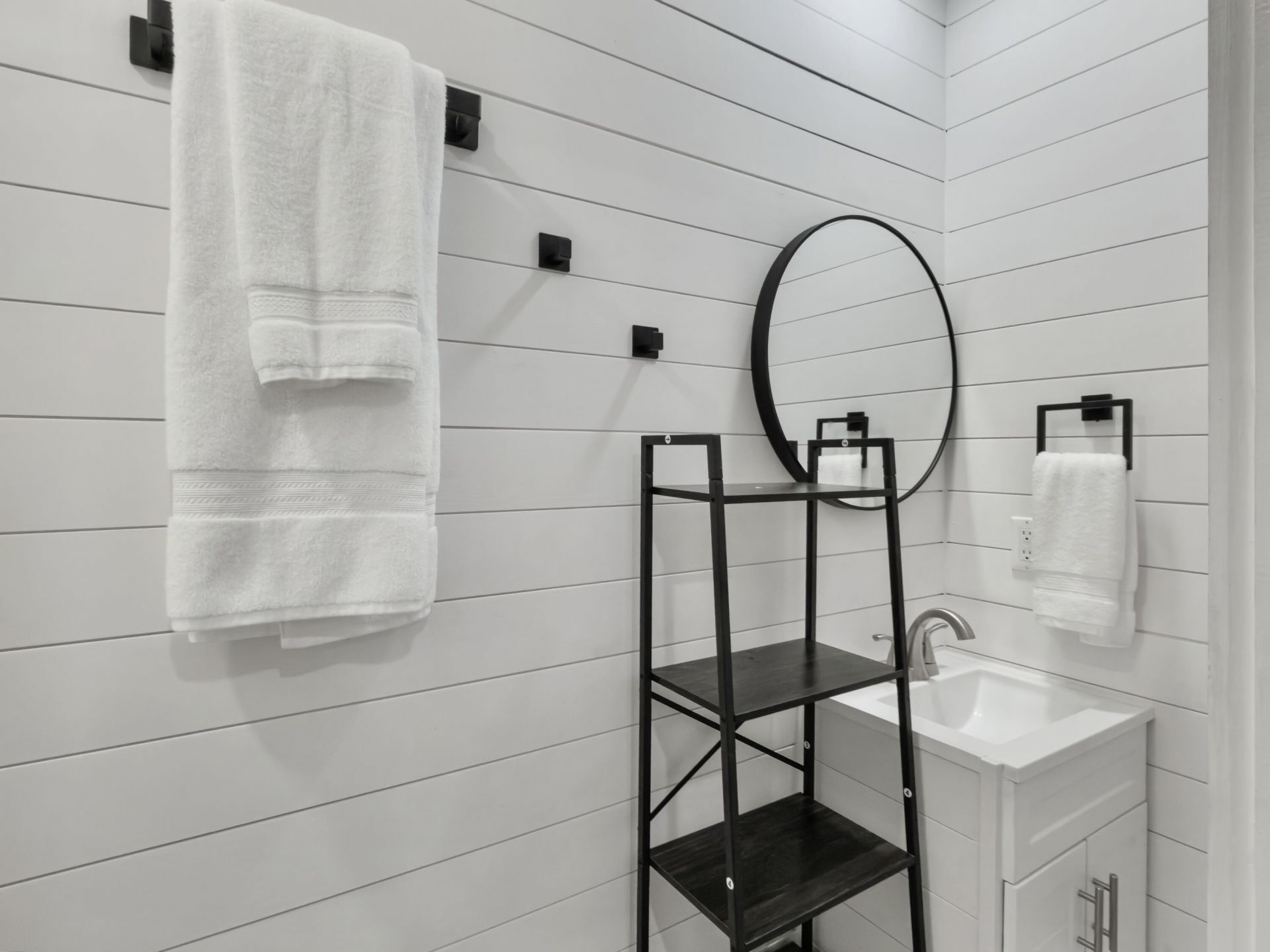 2632 Ridgewood Avenue Photo 14