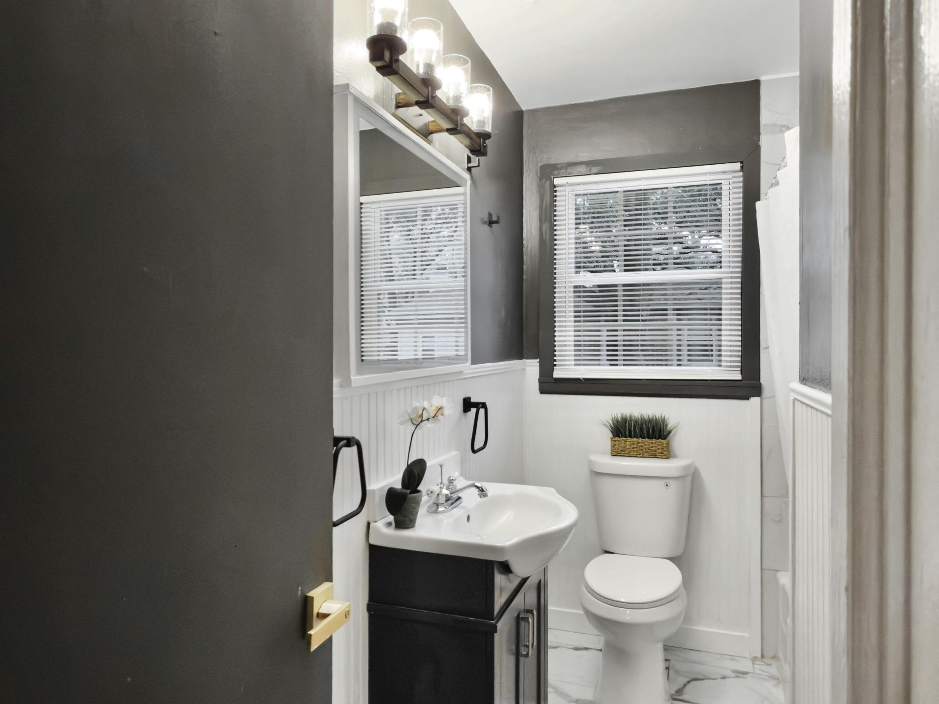 2632 Ridgewood Avenue Photo 18