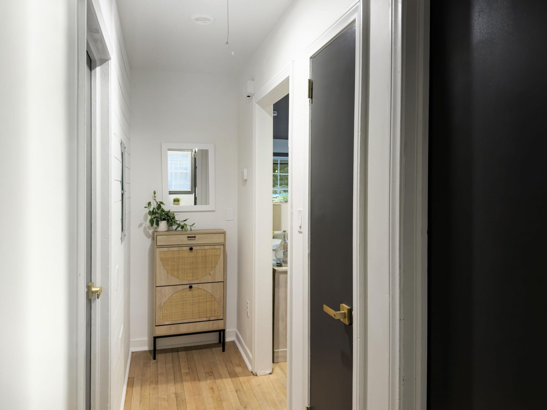 2632 Ridgewood Avenue Photo 22