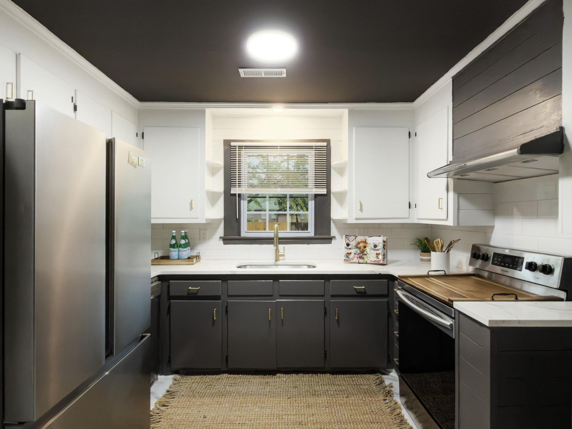 2632 Ridgewood Avenue Photo 34