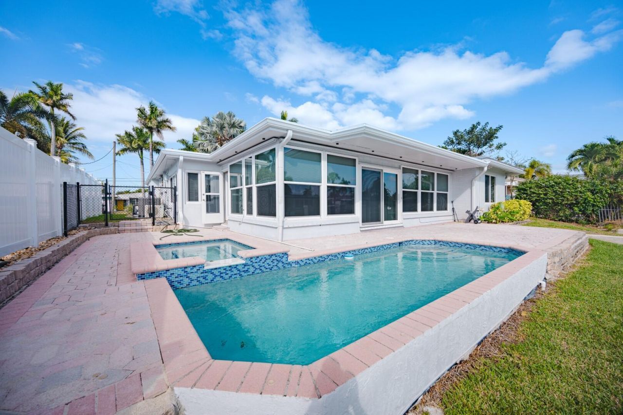 270 SE 9th Court, Pompano Beach, FL 33060 Photo