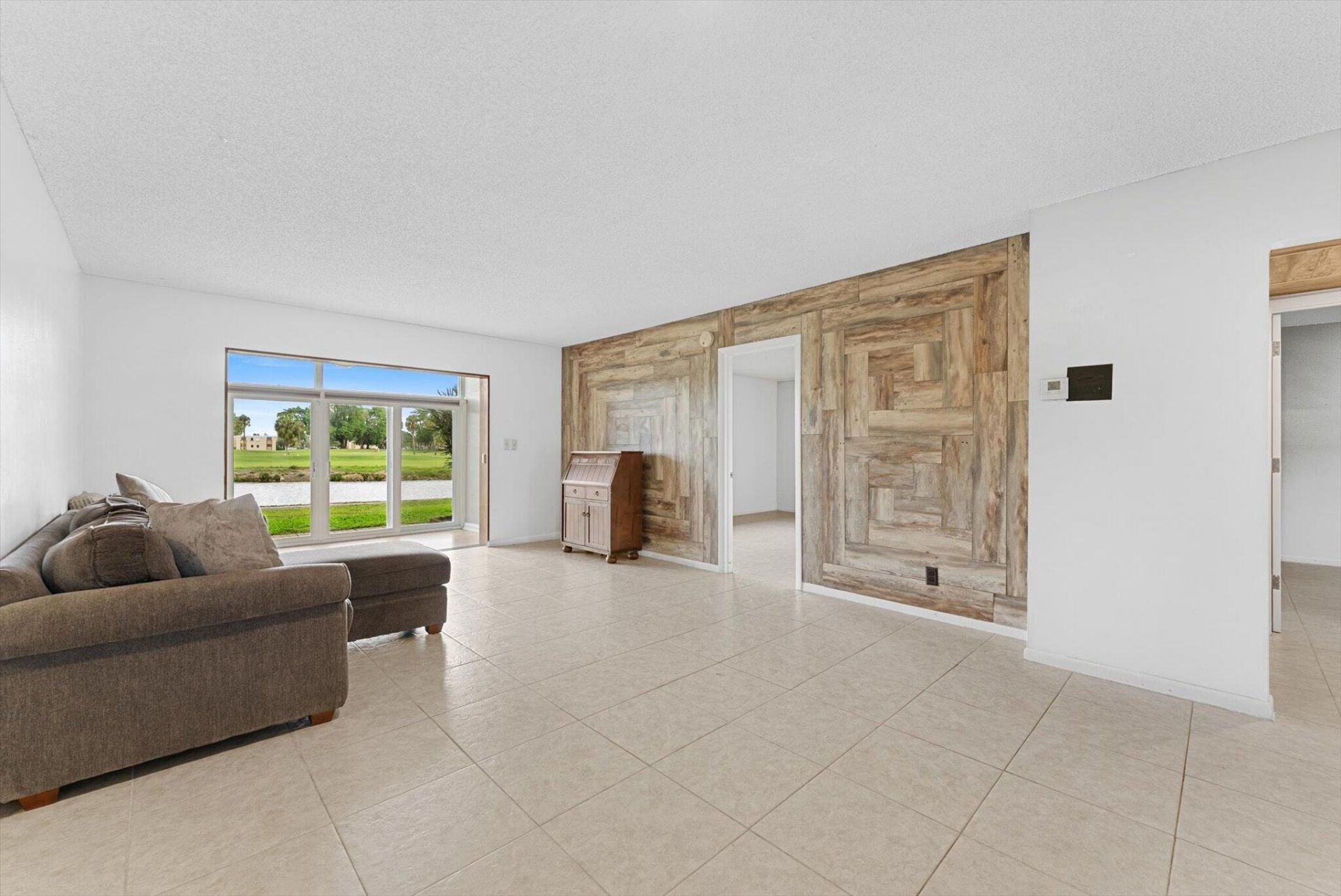 7807 Golf Cir Drive, Unit 109, Margate, FL 33063 Photo