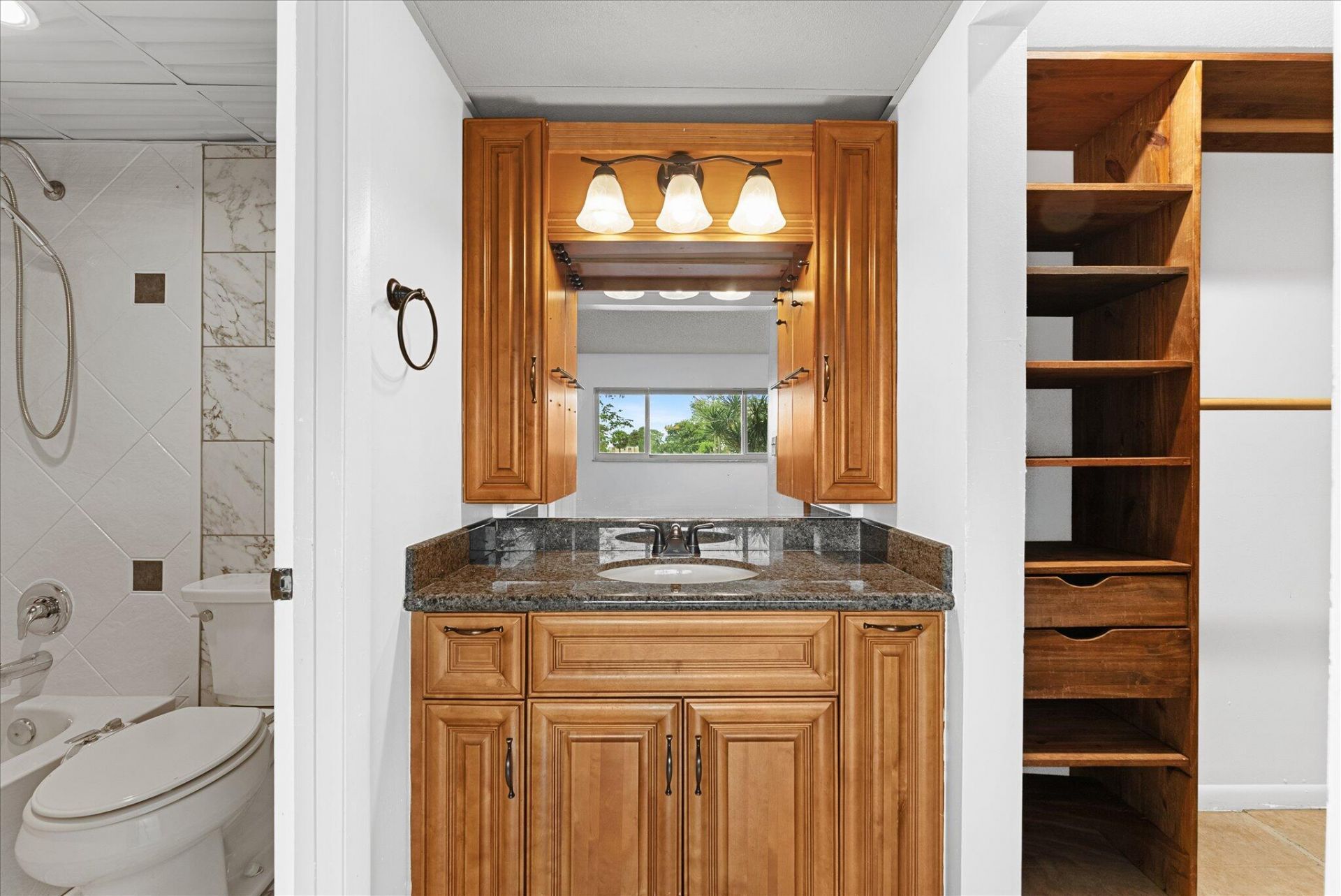 7807 Golf Cir Drive, Unit 109, Margate, FL 33063 Photo