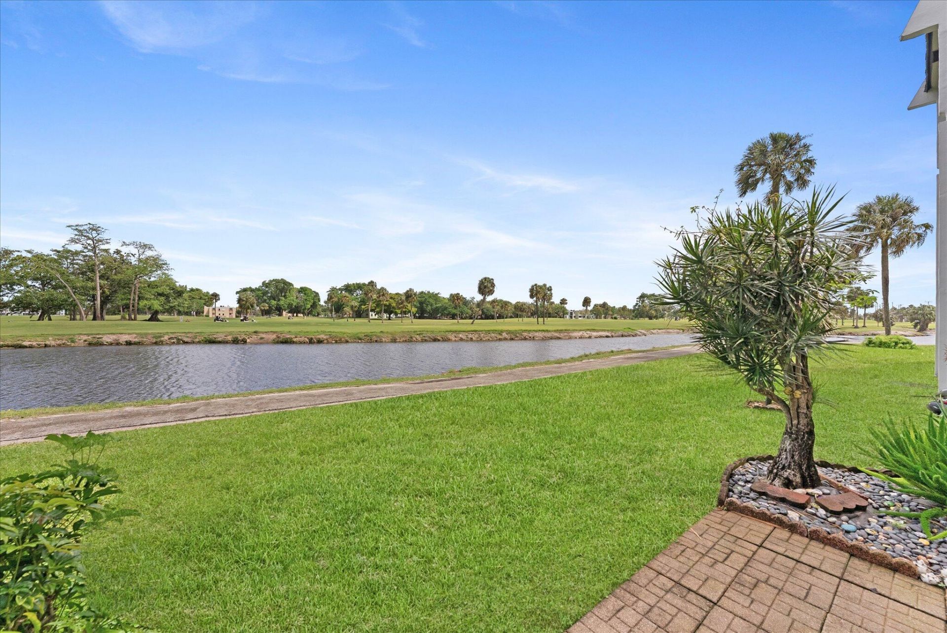 7807 Golf Cir Drive, Unit 109, Margate, FL 33063 Photo